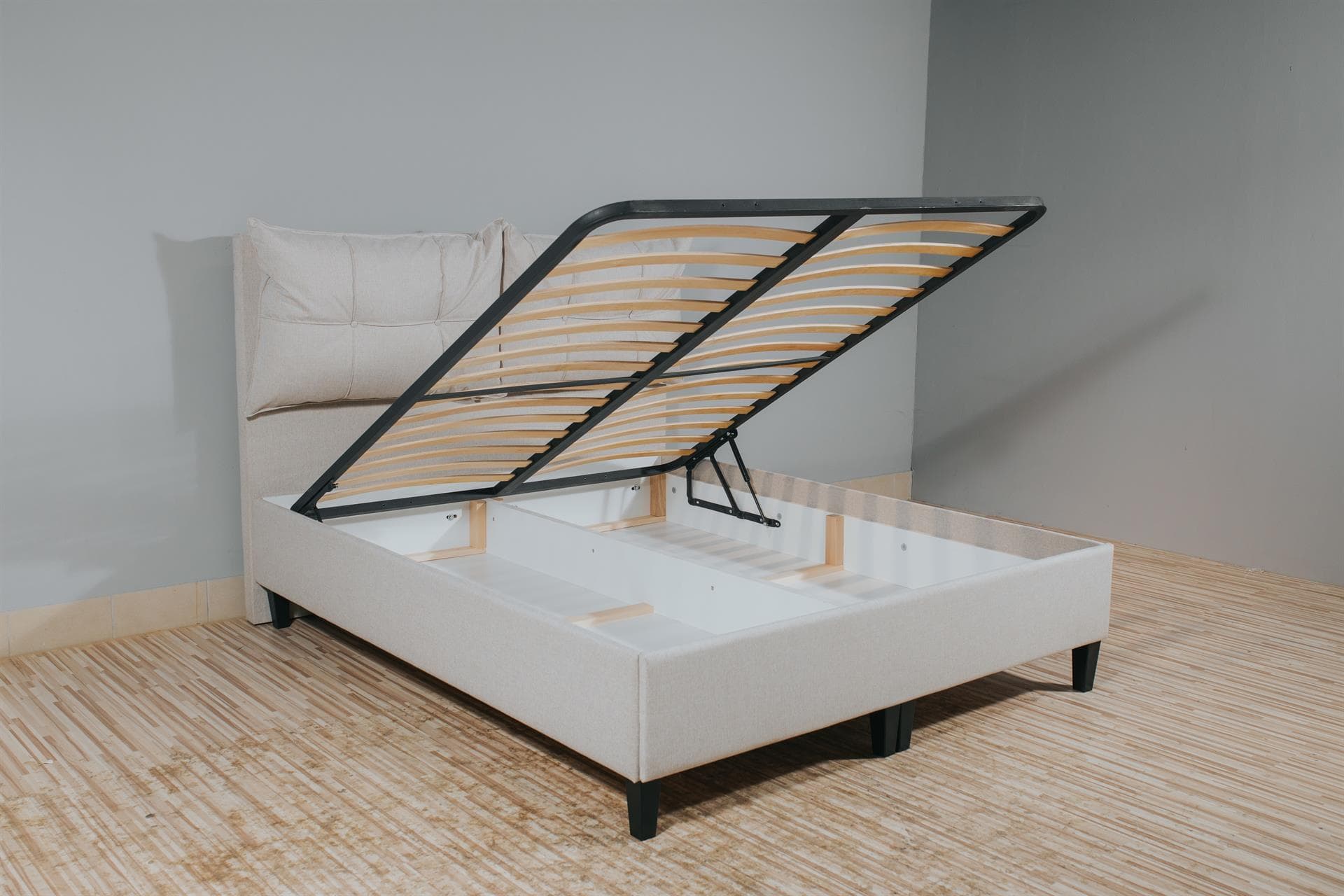¡Tu nuevo canapé de madera está en nuestra tienda de descanso!